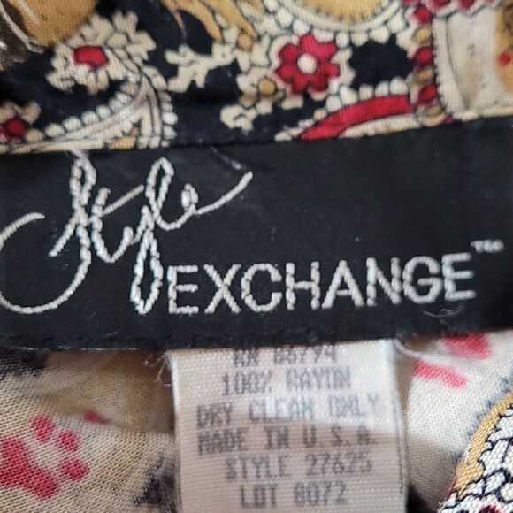 Vintage shirt with wild birds and paisley designs - Picture 4 of 7